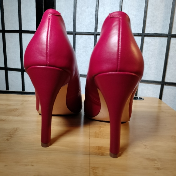 JENN ARDOR Women's Fashion Pointed Toe Stiletto Heel Pumps Red Size 9 - Picture 7 of 10